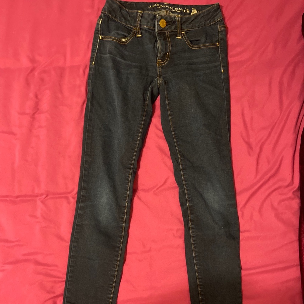 Dark wash American Eagle Jeggings